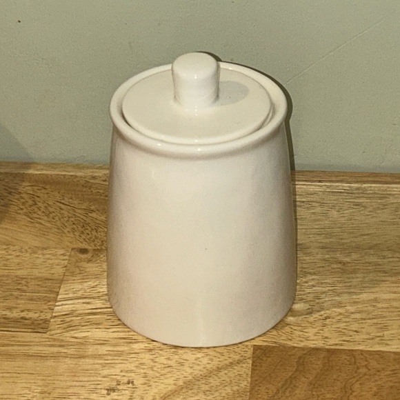 Rae Dunns Artisans Collection “three” Ceramic Canister With Lid. NWTS - Picture 2 of 6